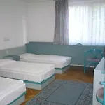 מלון Ventura 3*